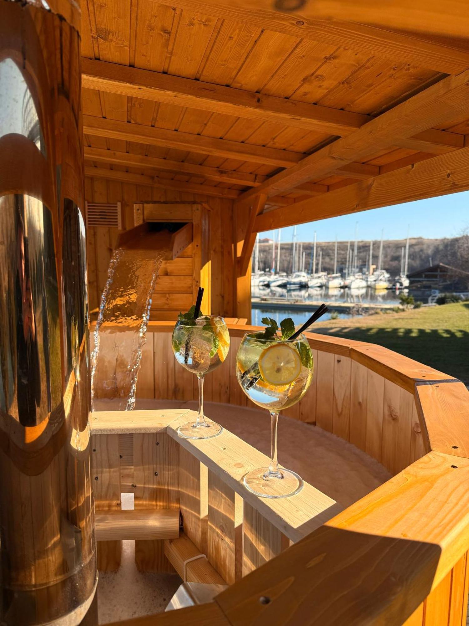 Hotel Lifeharbour Limanu Zewnętrze zdjęcie